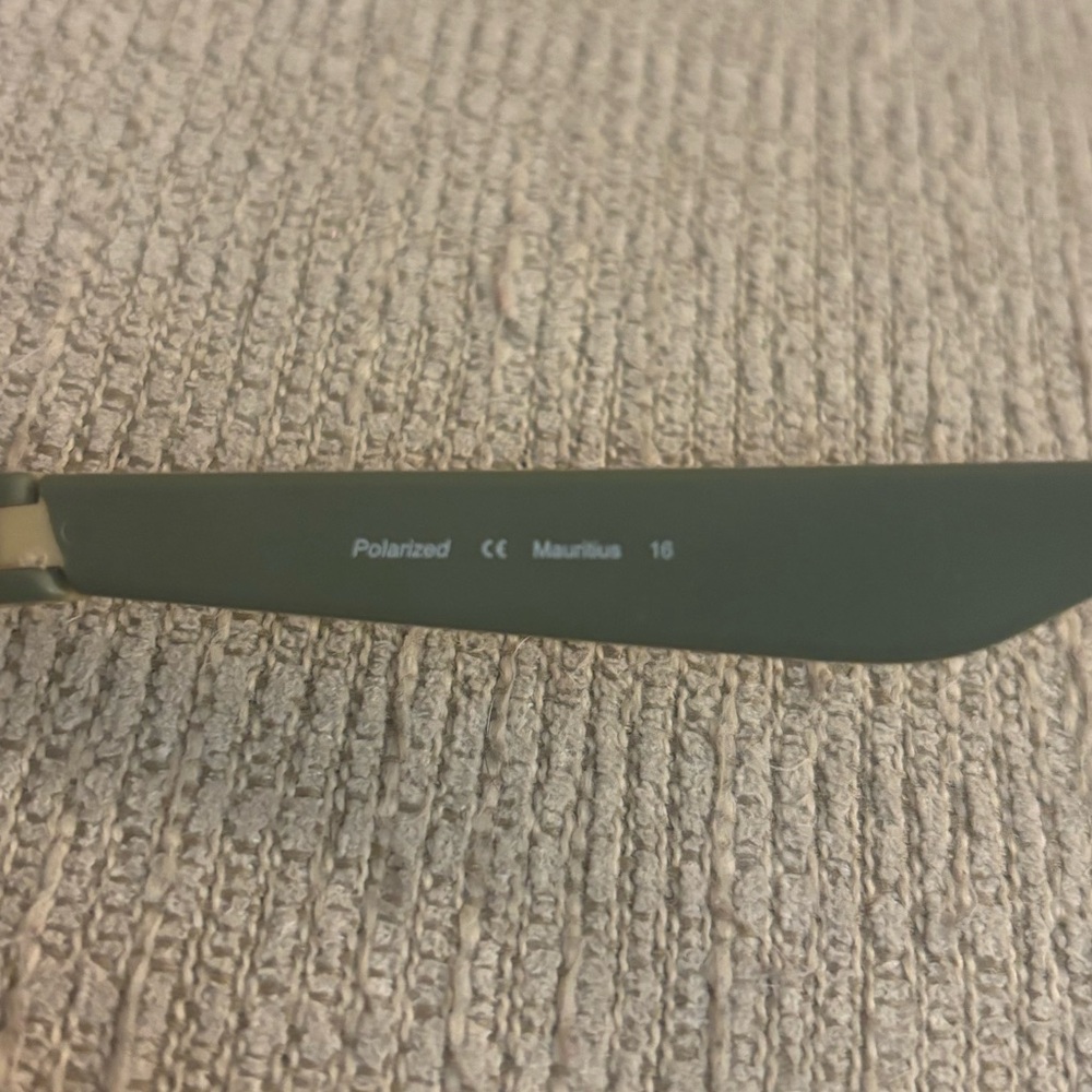 Native Tortoise Shell Sunglasses With Polarized L… - image 3